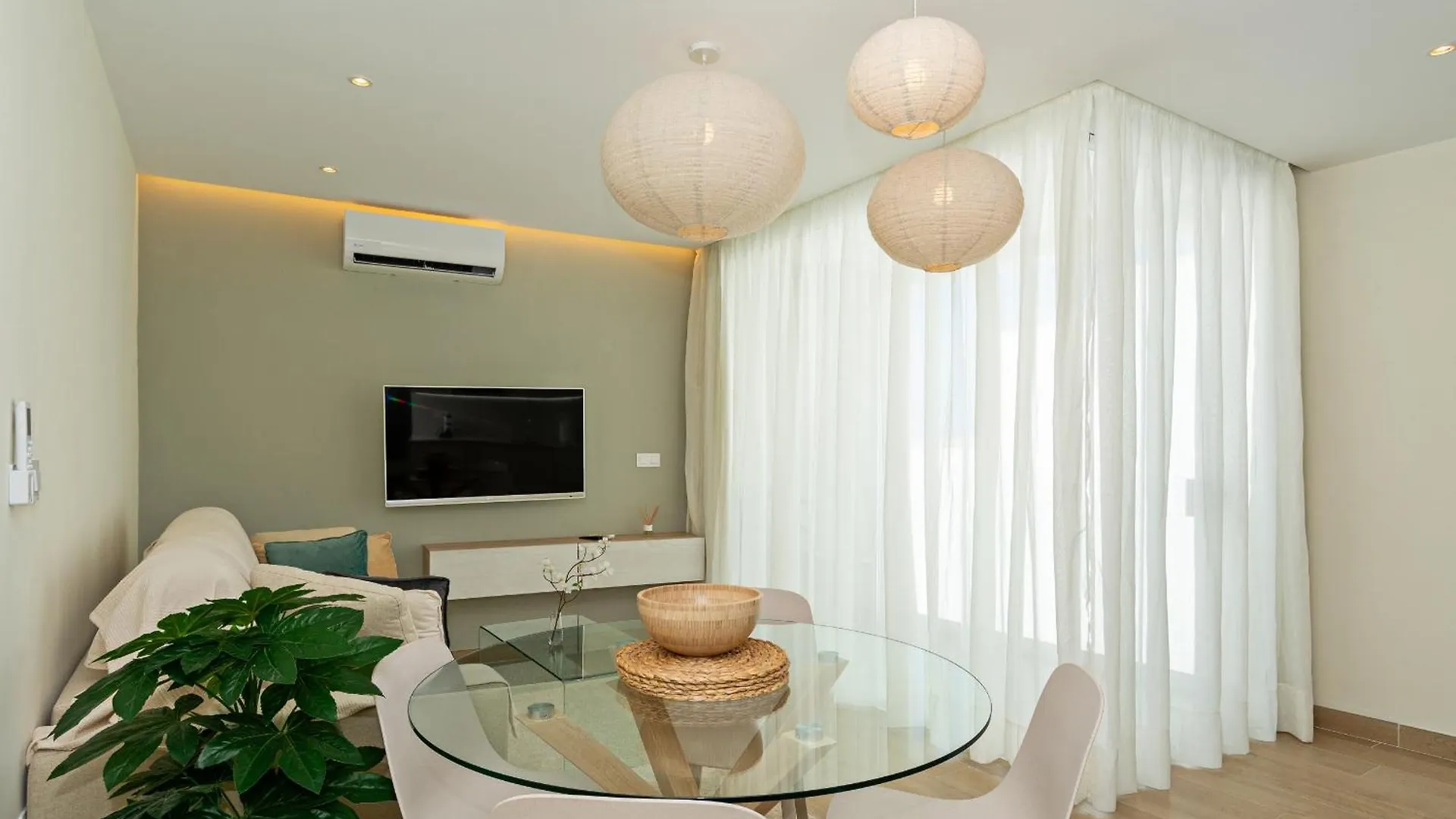 2Br Memela Dream Home - Modern & Seaviews Puerto del Carmen  Apartment Puerto del Carmen (Lanzarote)